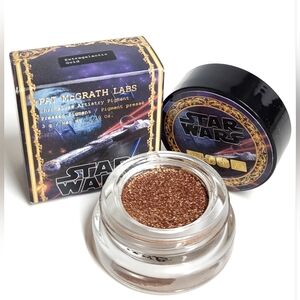 Pat McGrath Star Wars Chroma Luxe Artistry Pigment Extragalactic Gold Metallic
